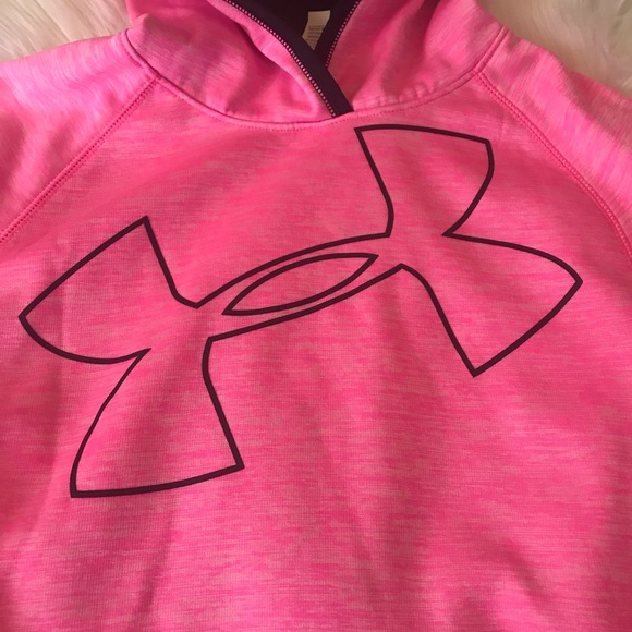 Under Armour Other - EUC Under Armour Cold Gear Sweatshirt Hoodie Pink